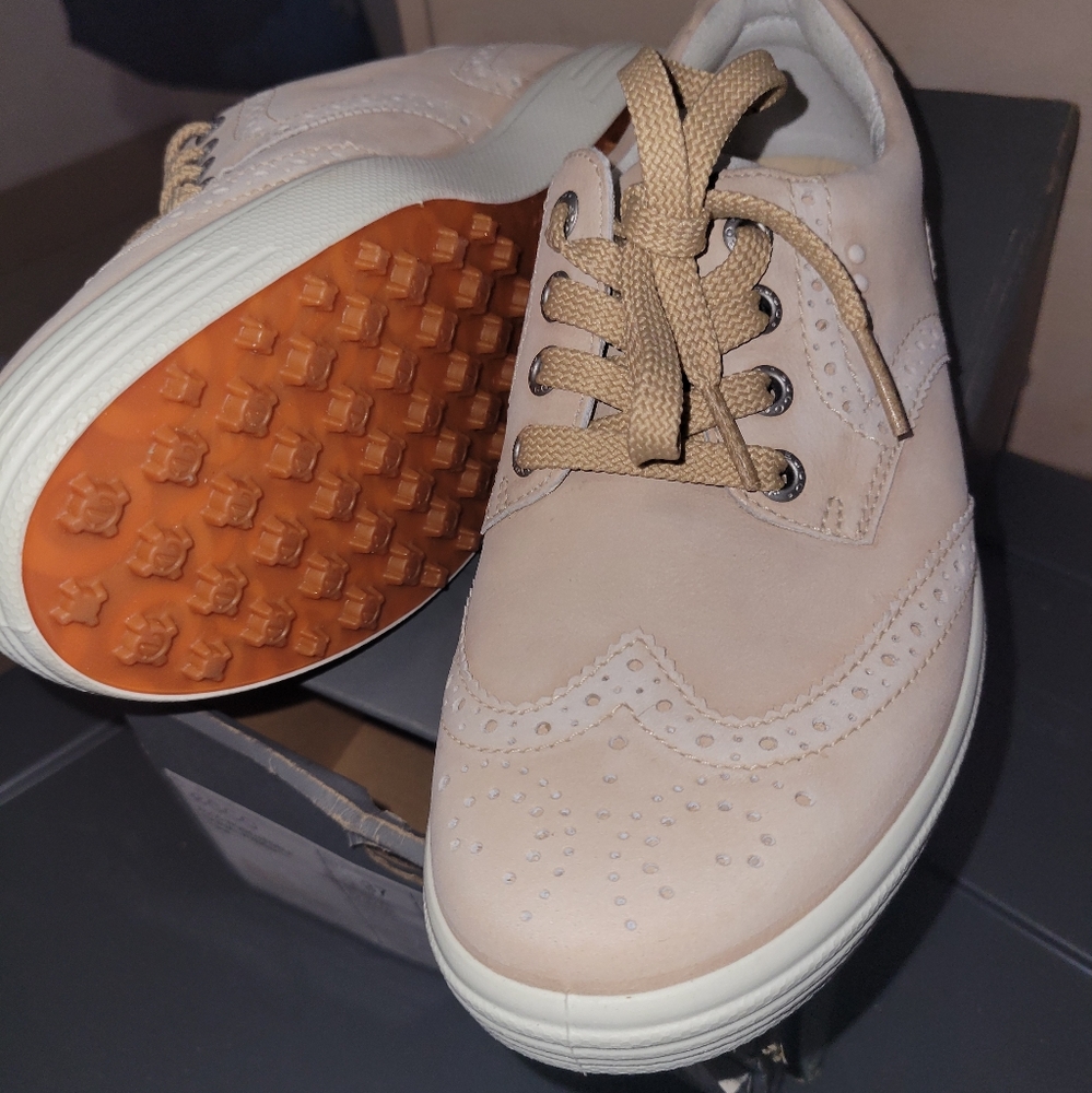 Ecco Women's Golf Casual Hybrid